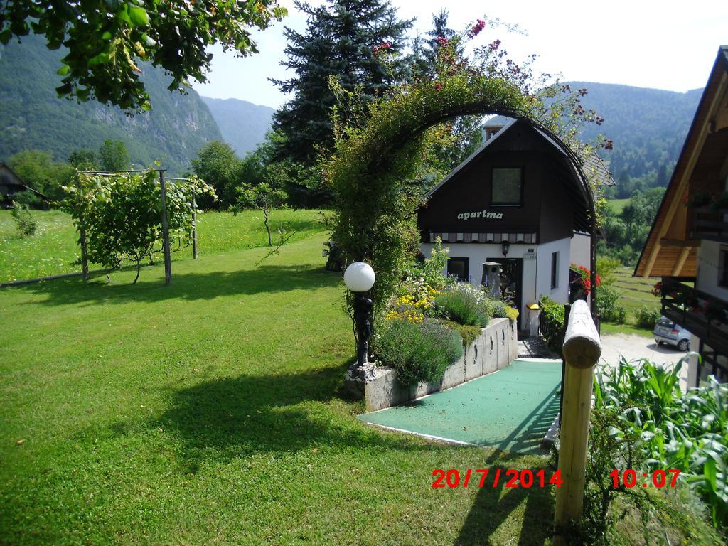 Holiday Home Pri Srni Bohinj Rum bild